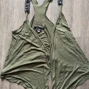 Daytrip Green Asymmetrical Vest